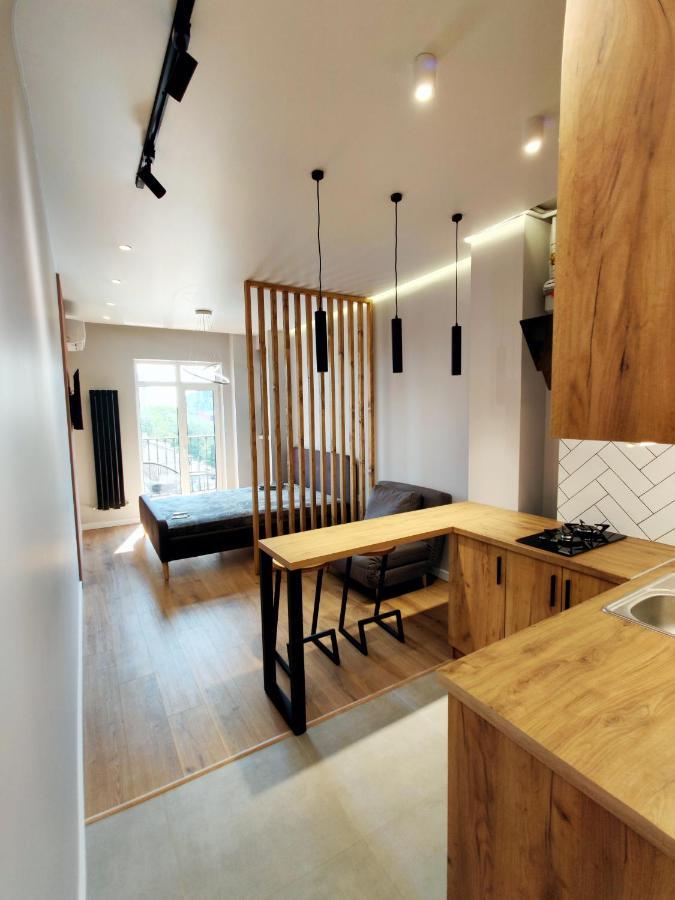 Wood Apartment Odessa Dış mekan fotoğraf